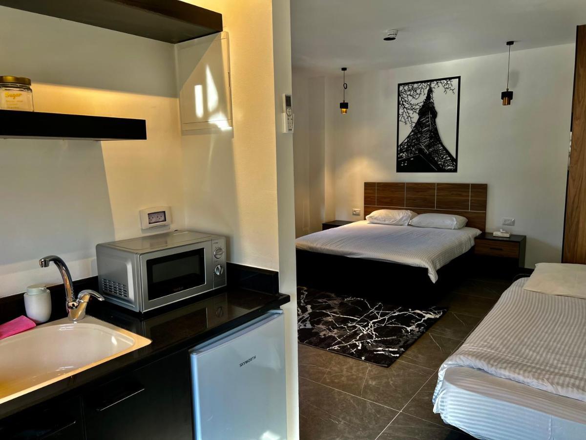 Zozo Guesthouse Назарет Екстер'єр фото